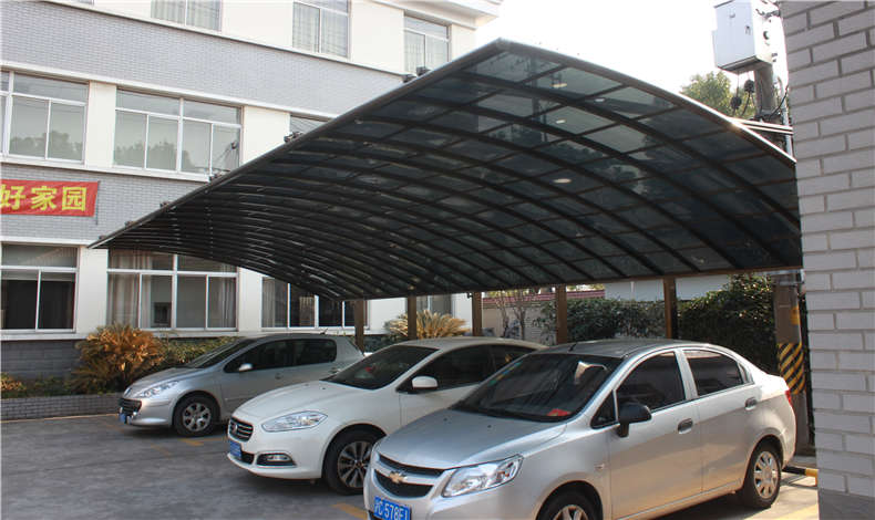  我想搭建個(gè)車棚，深圳周邊有安裝耐力板車棚的嗎？