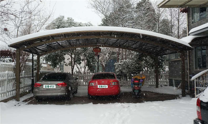 大雪才是檢驗(yàn)車棚品質(zhì)的標(biāo)準(zhǔn) 