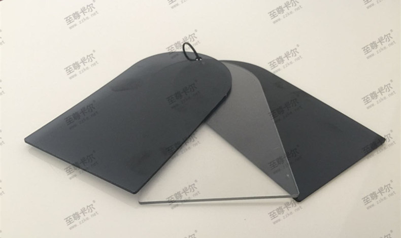 搭建雨棚是用耐力板好還是陽光板好？